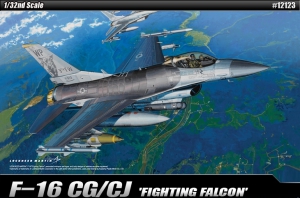 Academy 12123 1/32 F-16CG/CJ Fighting Falcon