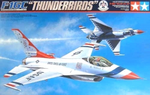 Tamiya 60316 1/32 F-16C (Block 32) "Thunderbirds"